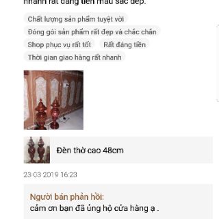 Đèn thờ bằng gỗ