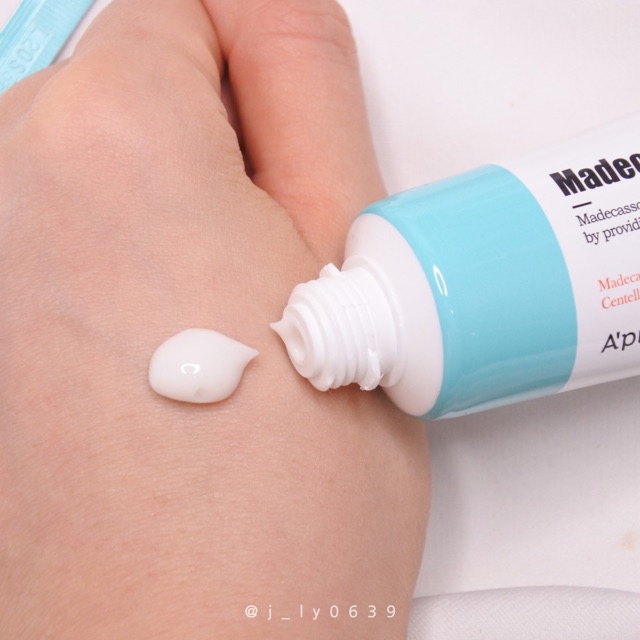 KEM DƯỠNG GIẢM MỤN A’PIEU MADECASSOSIDE CREAM ( TÁCH SET KO CÓ VỎ HỘP ) | BigBuy360 - bigbuy360.vn