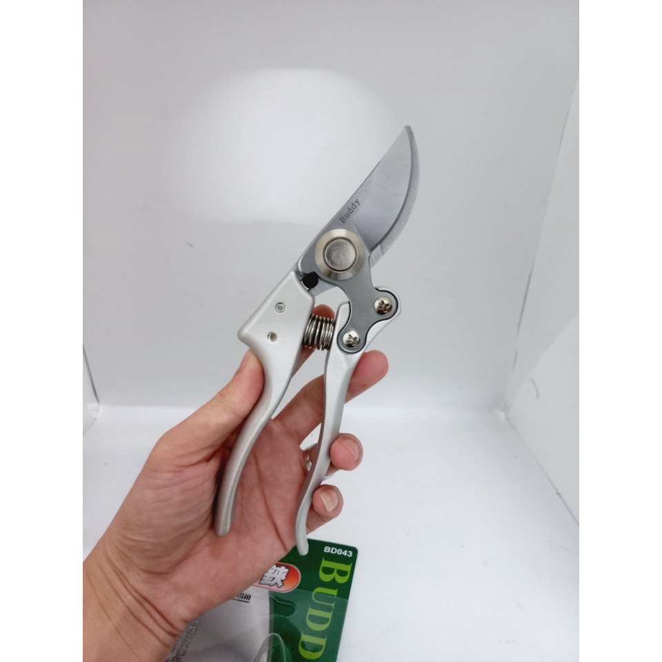 KÉO CẮT CÀNH TRỢ LỰC BD043 CAO CẤP