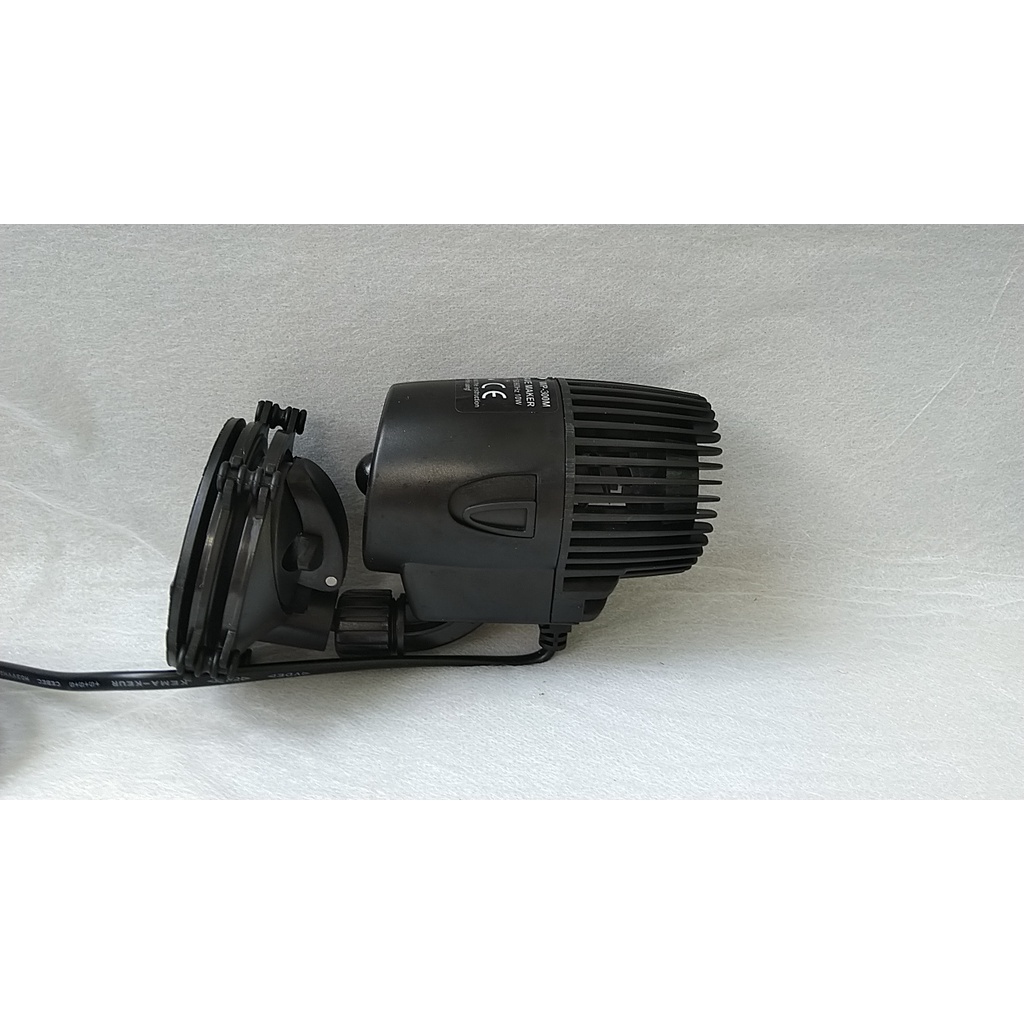 Máy tạo luồng SOBO dùng cho hồ cá.