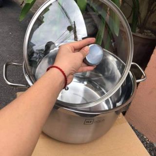 NỒI LUỘC GÀ SIÊU TO KHỔNG LỒEm có giá siêu tốt!Nồi luộc gà inox đến từ cty Tân Hợp Thành (starcook)và panasonicthương hi