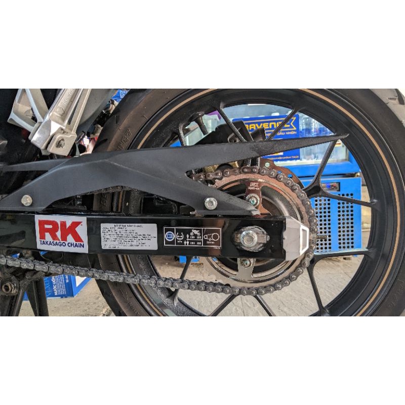 Combo Nhông Sên Dĩa RK có phốt cho xe Honda Winner