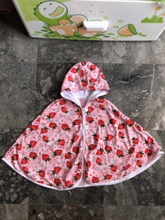 Áo choàng cánh dơi cho bé