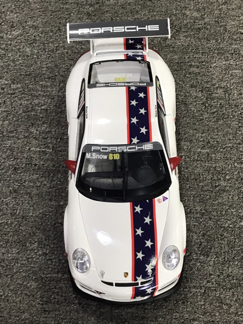 Xe Mô Hình PORSCHE 911 GT3 CUP  - Tỉ lệ : 1:18  - Hãng sản xuất : Welly bản đặc biệt