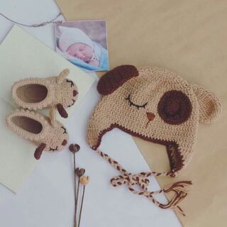 Nón và giày len hình thú dễ thương cho bé
