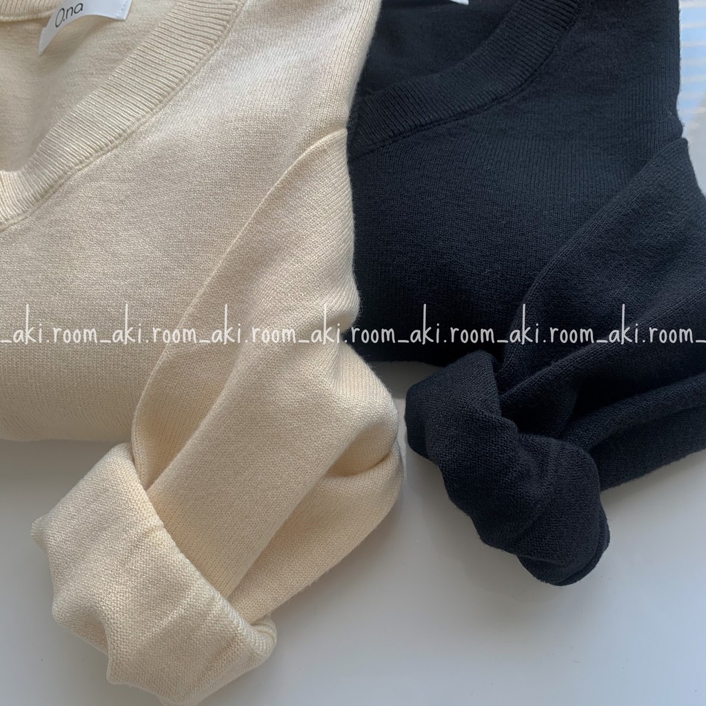 Áo len trơn chất mềm mịn cổ tim viền dọc tay cổ | BigBuy360 - bigbuy360.vn