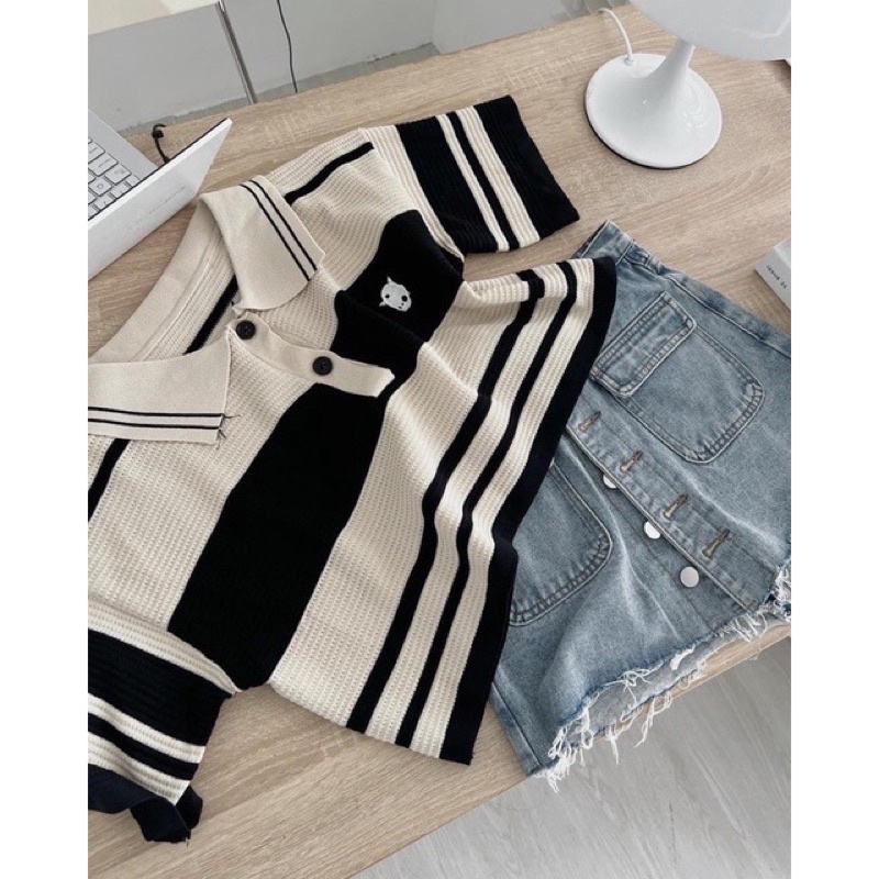 Áo croptop nữ len kẻ dệt kim dáng rộng tay ngắn polo cổ đức phong cách Hàn Quốc cá tính (TTA132)