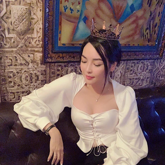 Quần áo hằng híp