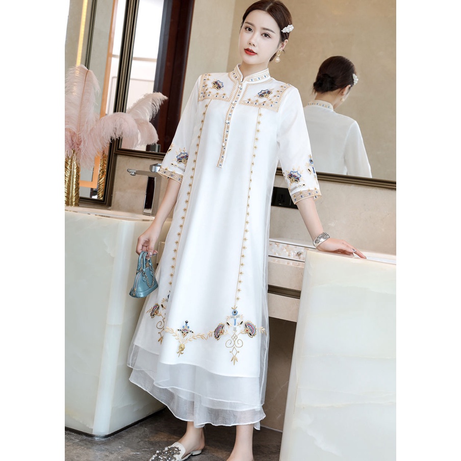 Sườn Xám Cách Tân Thêu Họa Tiết Phong Cách Dân Tộc Cổ Điển Mẫu Mới 2022 Thời Trang Cho Nữ