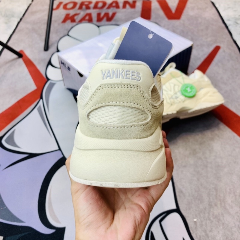 Giày thể thao sneaker cổ thấp MLB Chunky Lite New York Yankees
