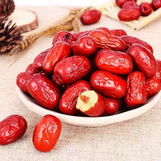 Táo đỏ tân cương