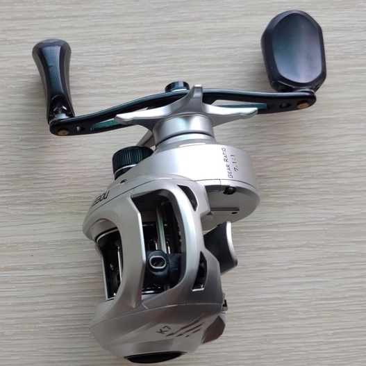 Máy câu ngang tay trái NOEBY K7