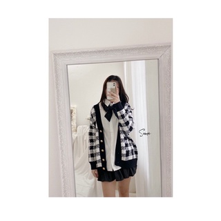 Cardigan kẻ caro (Nâu/Trắng)