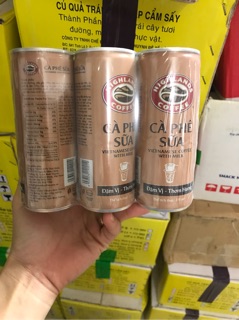 Cà Phê Sữa Đá Highlands Coffee 235ml lốc 6 lon