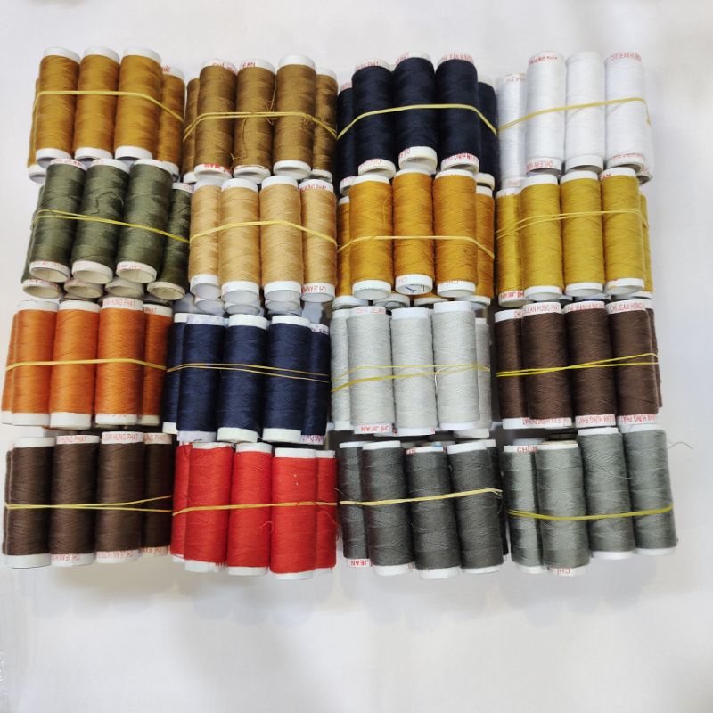 Chỉ jean đa sắc màu có phân loại màu