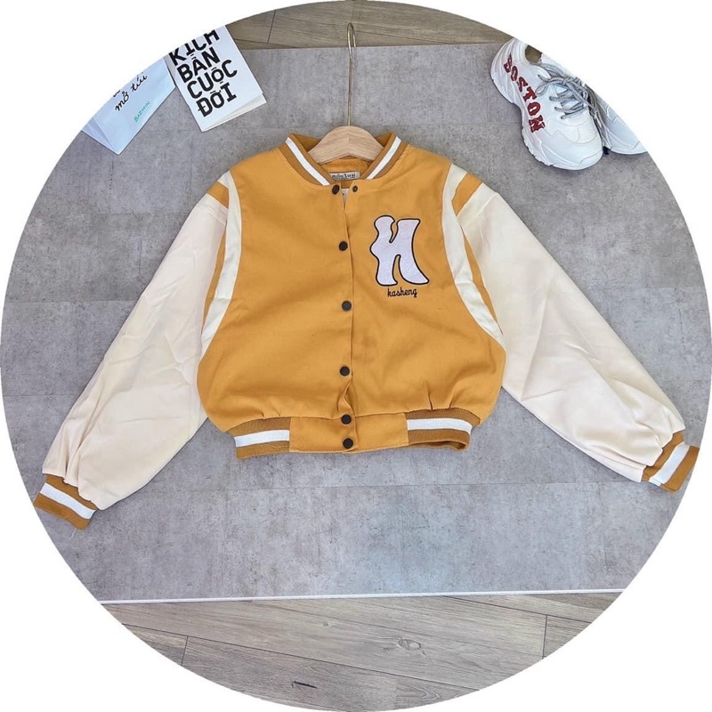 Áo khoác lửng croptop bomber thêu chữ kaki da lộn 2 lớp unisex ulzzang nam nữ