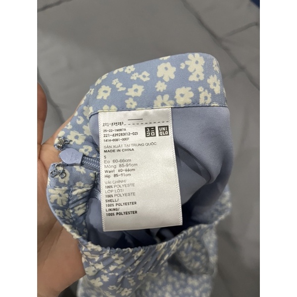 Chân váy UNIQLO