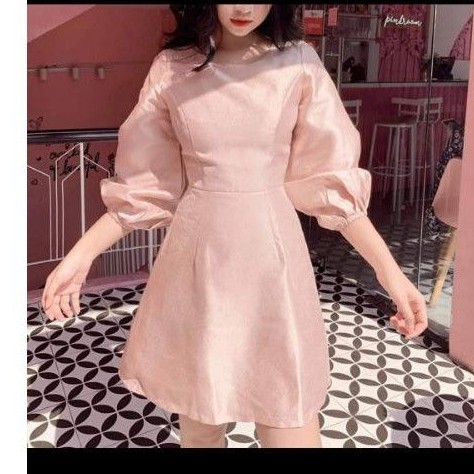 Váy hồng bongben