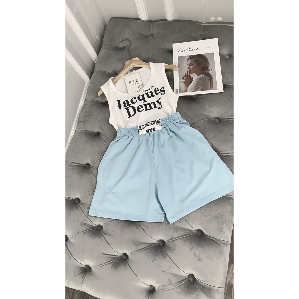 Set áo trắng kèm quần short xanh dương cotton siêu mát | BigBuy360 - bigbuy360.vn