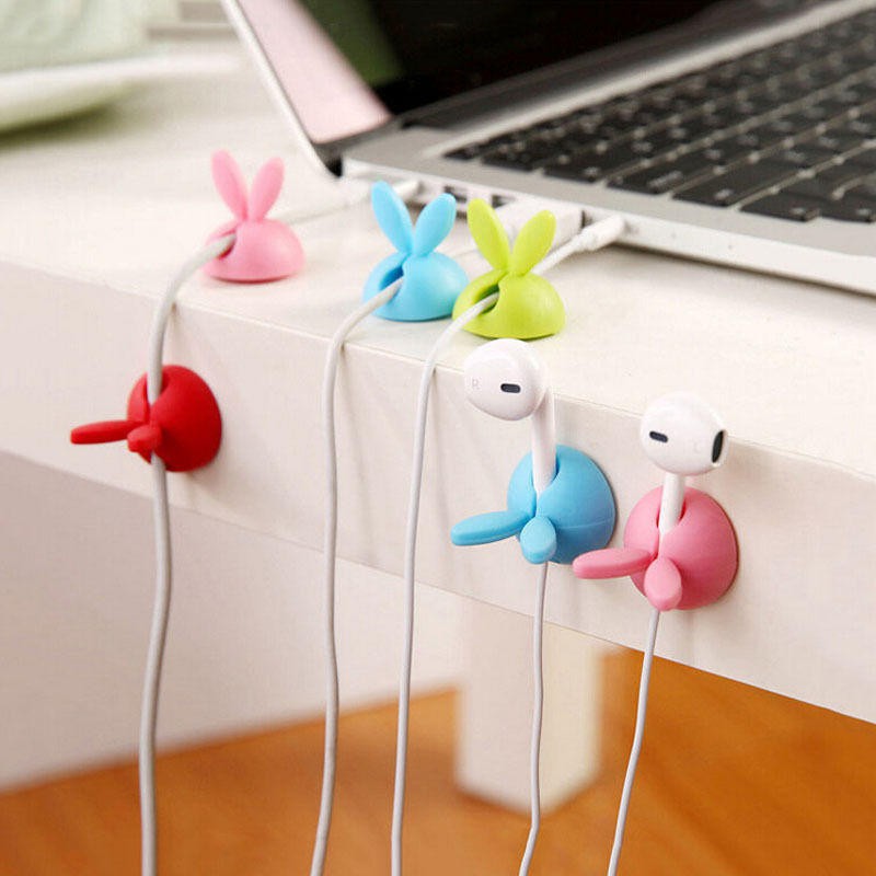 Bộ 4 Giá Đỡ Dây Cáp Sạc USB Gọn Gàng Để Bàn Tiện Dụng