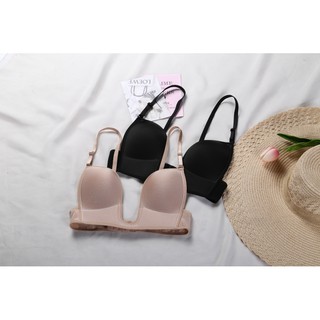Áo bra chữ u xẻ ngực sâu