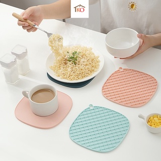 Miếng tấm lót nồi silicon dầy dặn đa năng tiện dụng cho nhà bếp KT 16cm