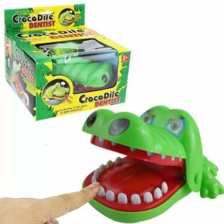 Đồ chơi khám răng cá sấu