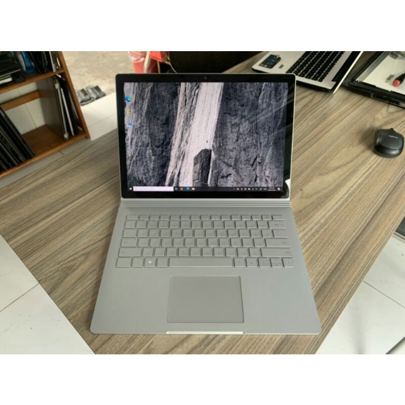 Cũ - Lap Surface Book 2 I5