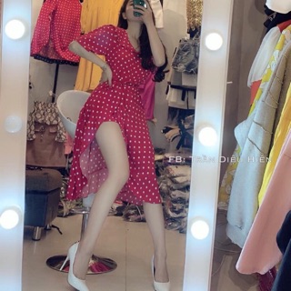 Jum váy bi đỏ
