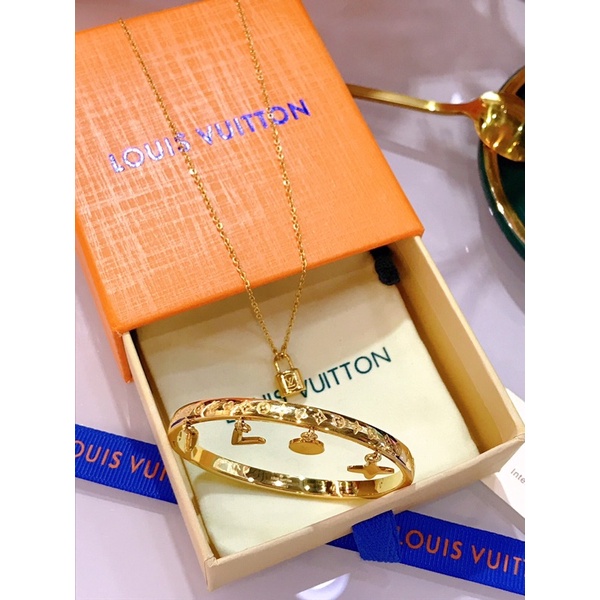 Combo Dây chuyền Khoá + Vòng tay Cuff LV bản LA fullbox LV0630