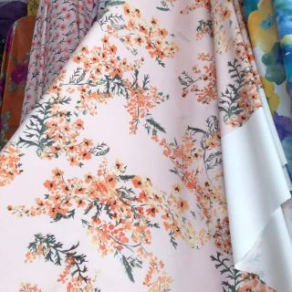 Vải lụa hoa cam nude
