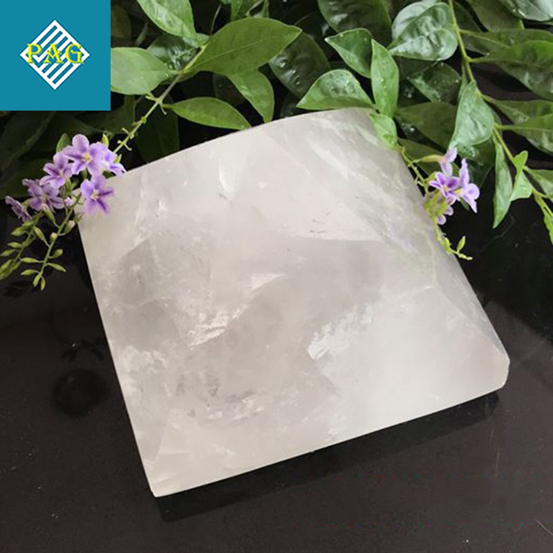 Khối Kim Tự Tháp Chất Liệu Đá Tự Nhiên Nhiều Màu Sắc - Vật Phẩm Phong Thủy Nhiều Năng Lượng