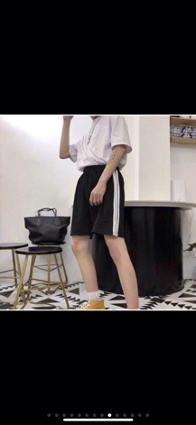 Quần Short Form Suông Phối Sọc