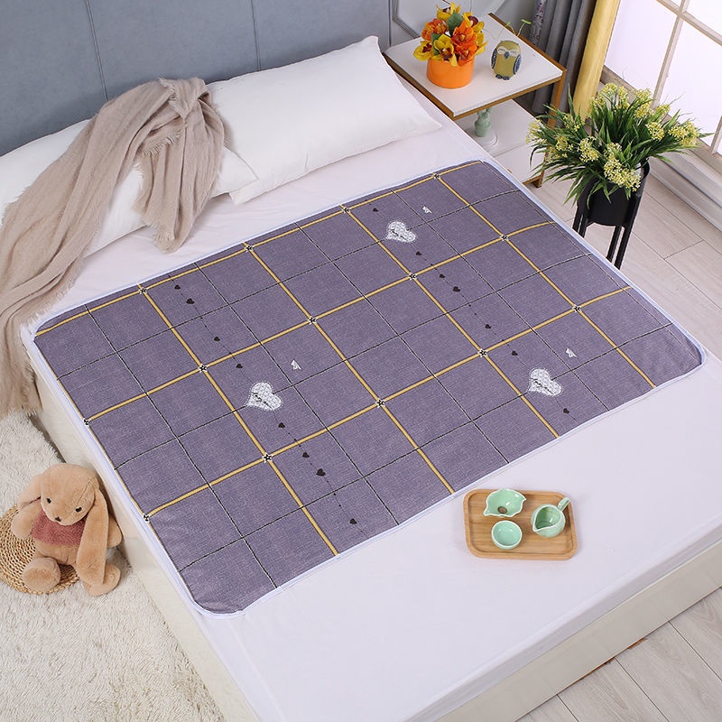 Tấm đệm cotton tự động chống thấm nước có thể giặt sạch cho người già