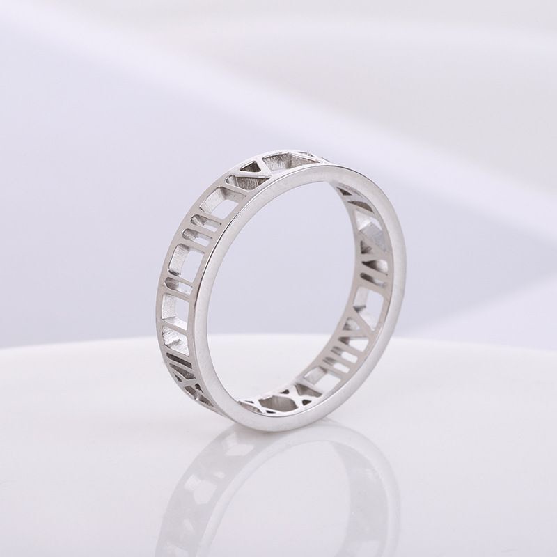 Nhẫn Thép Titan Không Gỉ Khắc Chữ Seventeen