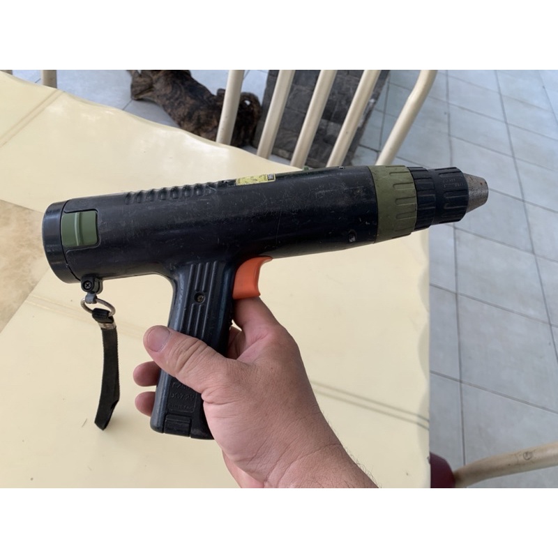 Khoan Nati 7.2v chỉ thân máy vỏ pin.