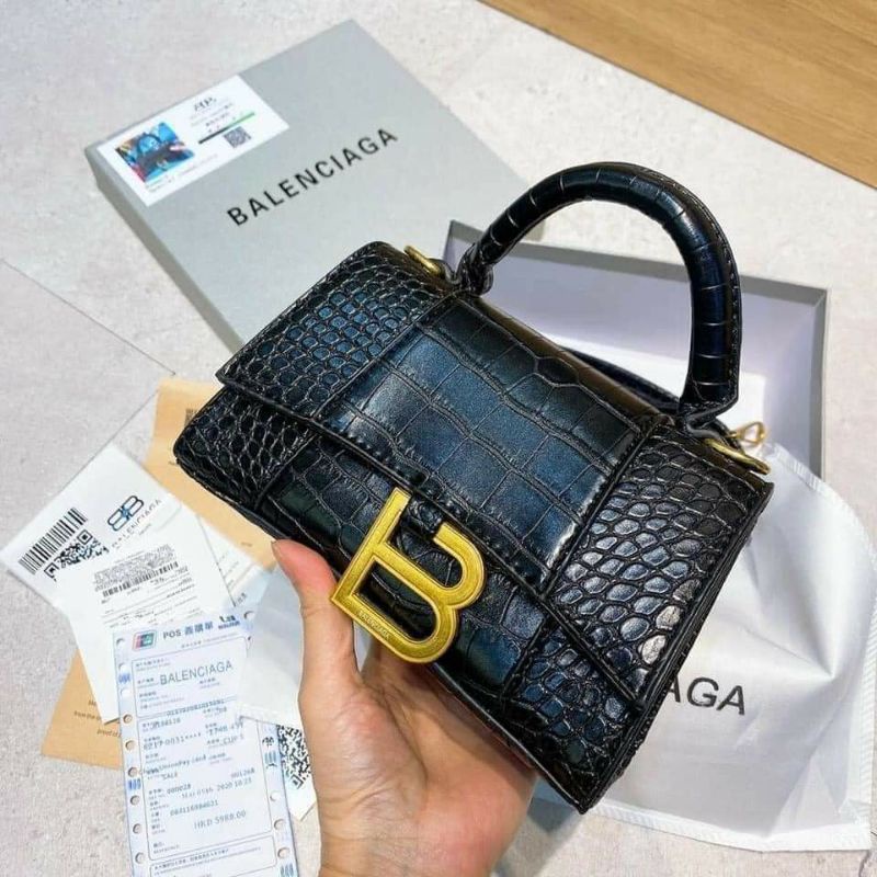 Túi xách có hộp