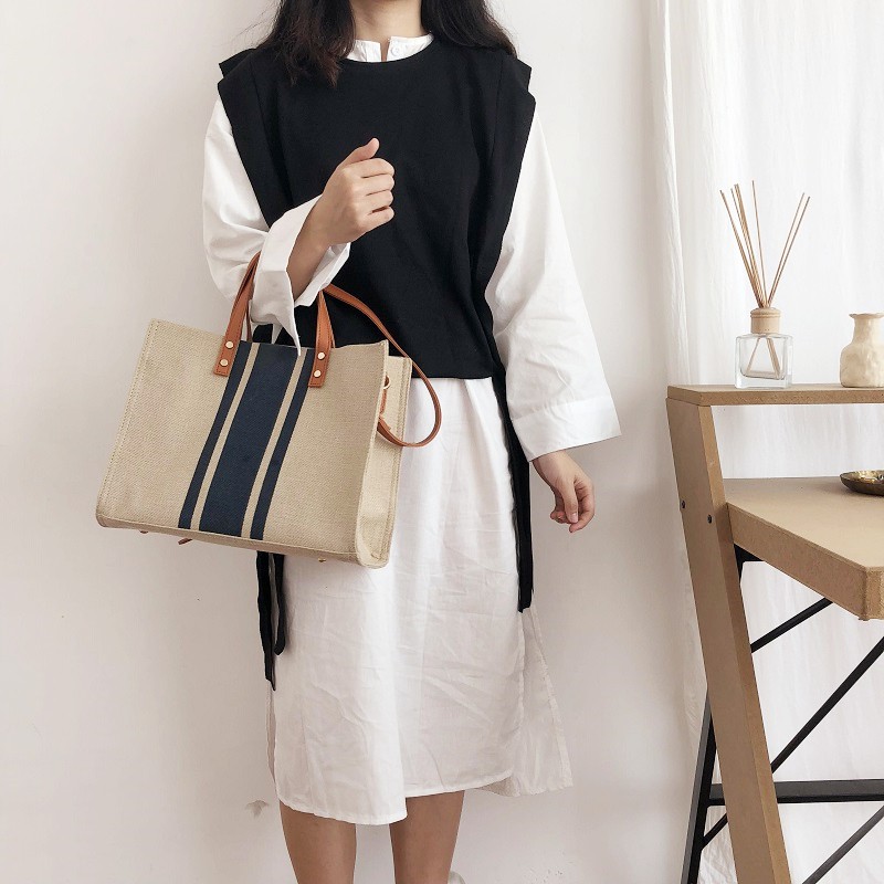 Túi xách cỡ lớn phối sọc cho nữ