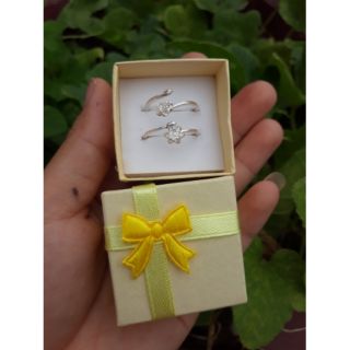 Hộp đựng nhẫn