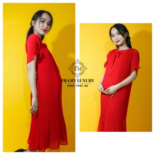 Đầm bầu dự tiệc suông dập ly đỏ sang chảnh