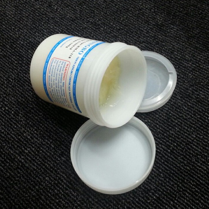 Mỡ hàn trắng hiệu Kingbo - Made in Japan