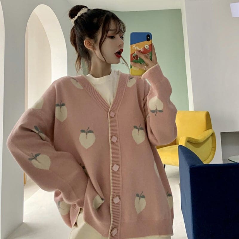 (Sẵn) Áo cardigan len họa tiết quả đào tông màu pastel dễ thương trẻ trung nữ ...