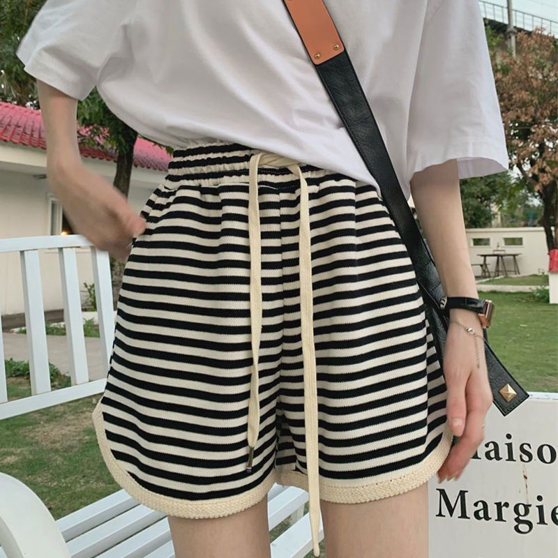 Quần Short Thể Thao Lưng Cao Ống Rộng Họa Tiết Kẻ Sọc Phong Cách Hàn Quốc Mới Cho Nữ