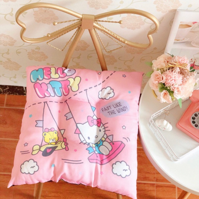 Đệm lót HelloKitty 40*40CM