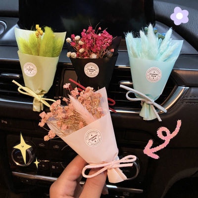 Kẹp Khuếch Tán Nước Hoa Trang Trí Điều Hòa Xe Hơi