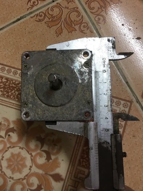 Motor bước các cỡ tháo máy dùng tốt