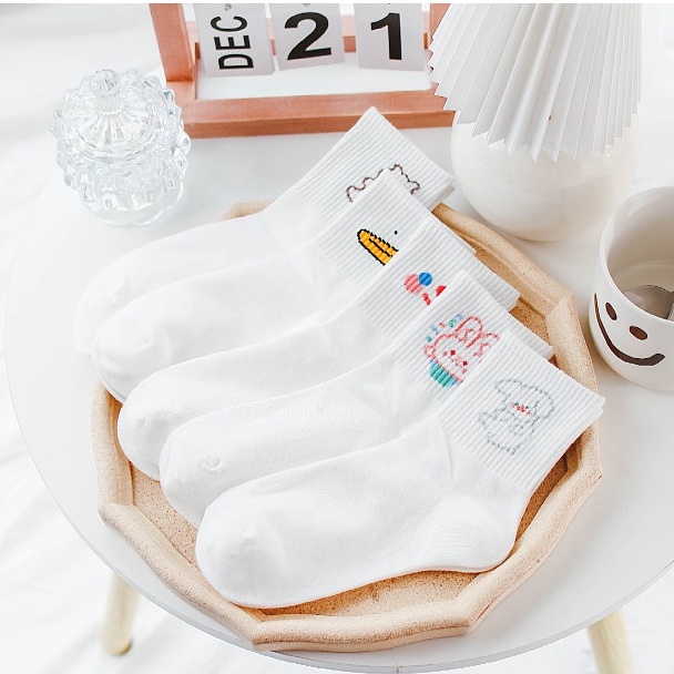 Freeship Tất Vớ Nữ Nam Hoạt Hình Màu Trắng Họa tiết Cute Dễ thương Hot Trend Chất Liệu Cotton Mềm Mịn Hàng Taobao Có Sẵn