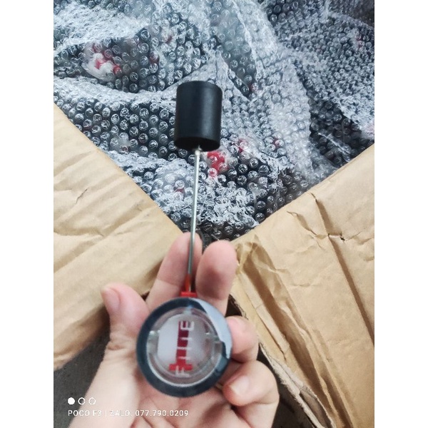 Phao báo nhiên liệu  máy nhật bãi