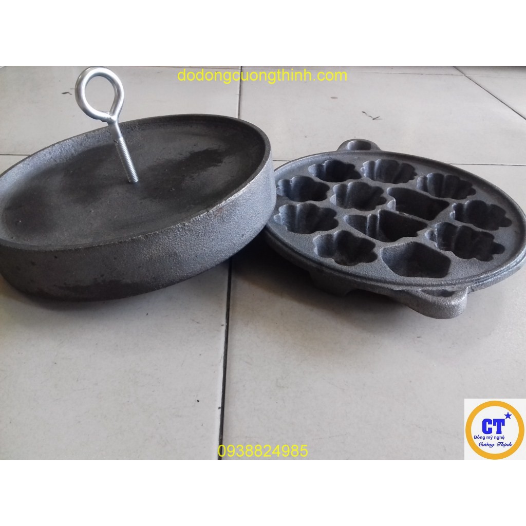 Khuôn bánh thuẫn gang đen đúc đặc nặng 4kg8~
