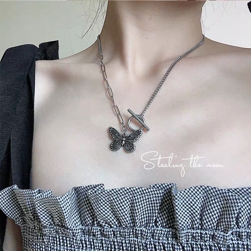 Dây chuyền mặt bươm bướm phong cách retro thời trang cá tính